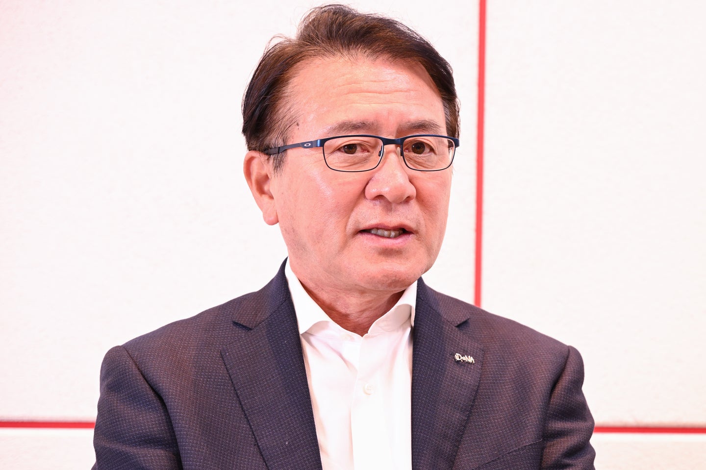 元ビーチバレー女子選手との異色２ショットを公開した瀬古さん。写真：金子拓弥（THE DIGEST写真部）