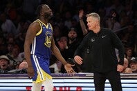 カーHC（右）とグリーン（左）の間に起きた問題は解決するのか？(C)Getty Images