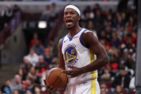 アリナスがバトラー三世にさらなる奮起を求めた。(C)Getty Images