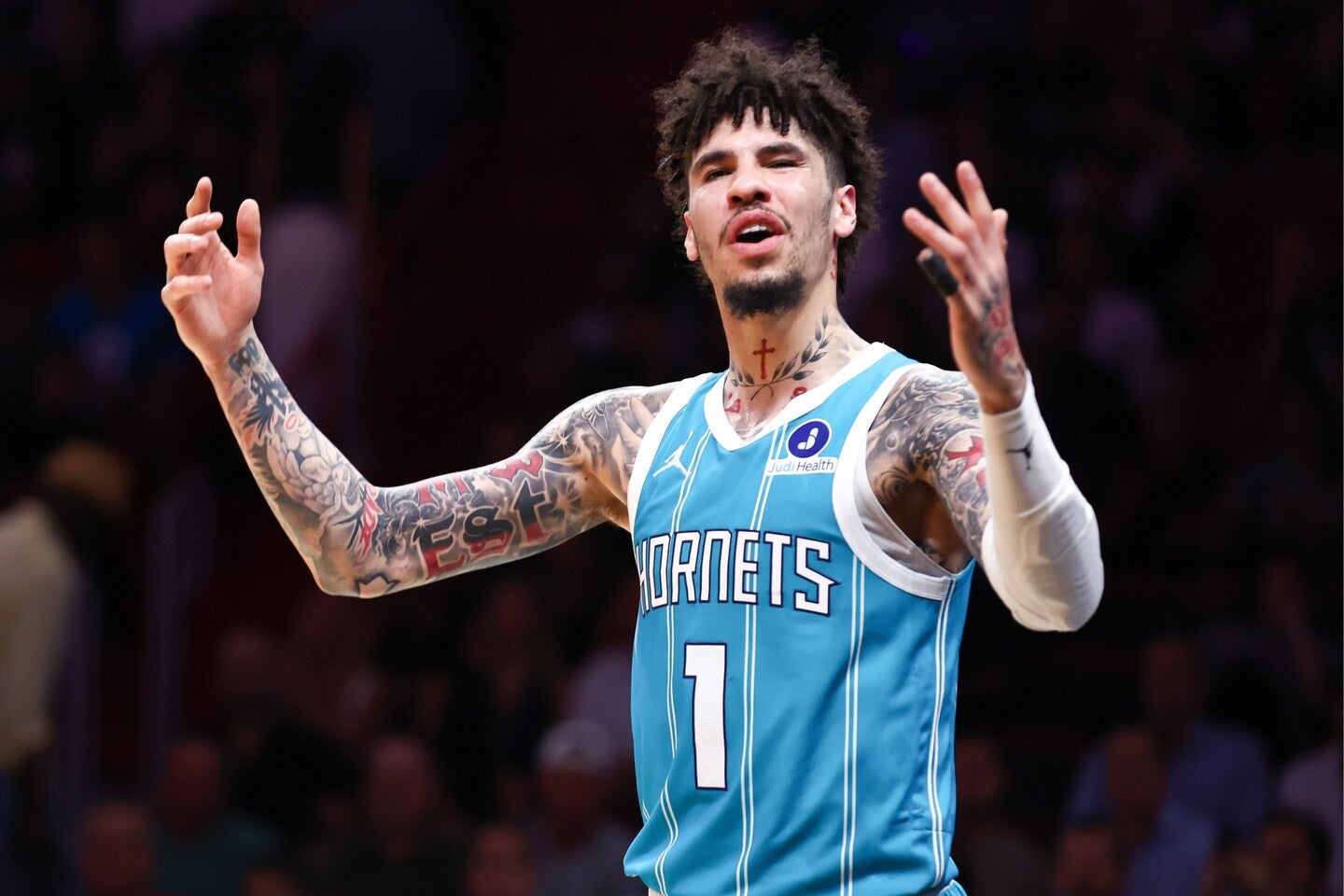 リーグ屈指の能力を持つボールだが、ホーネッツは自身の加入後、一度もプレーオフに進めずにいる。(C)Getty Images