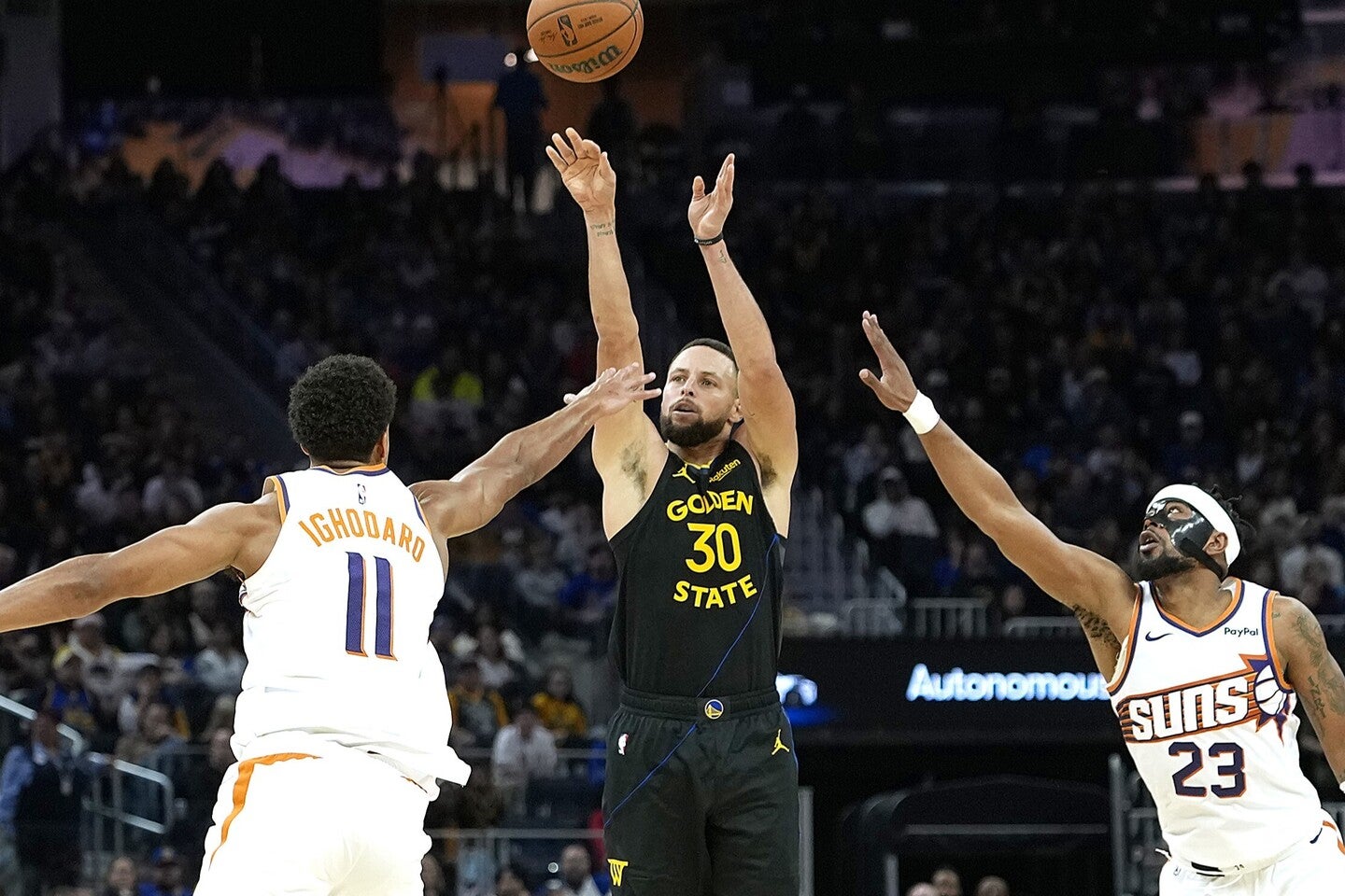 ガーネットは３ポイントで革命を起こしたカリーこそが、現代NBAで最も偉大な選手だと主張した。(C)Getty Images