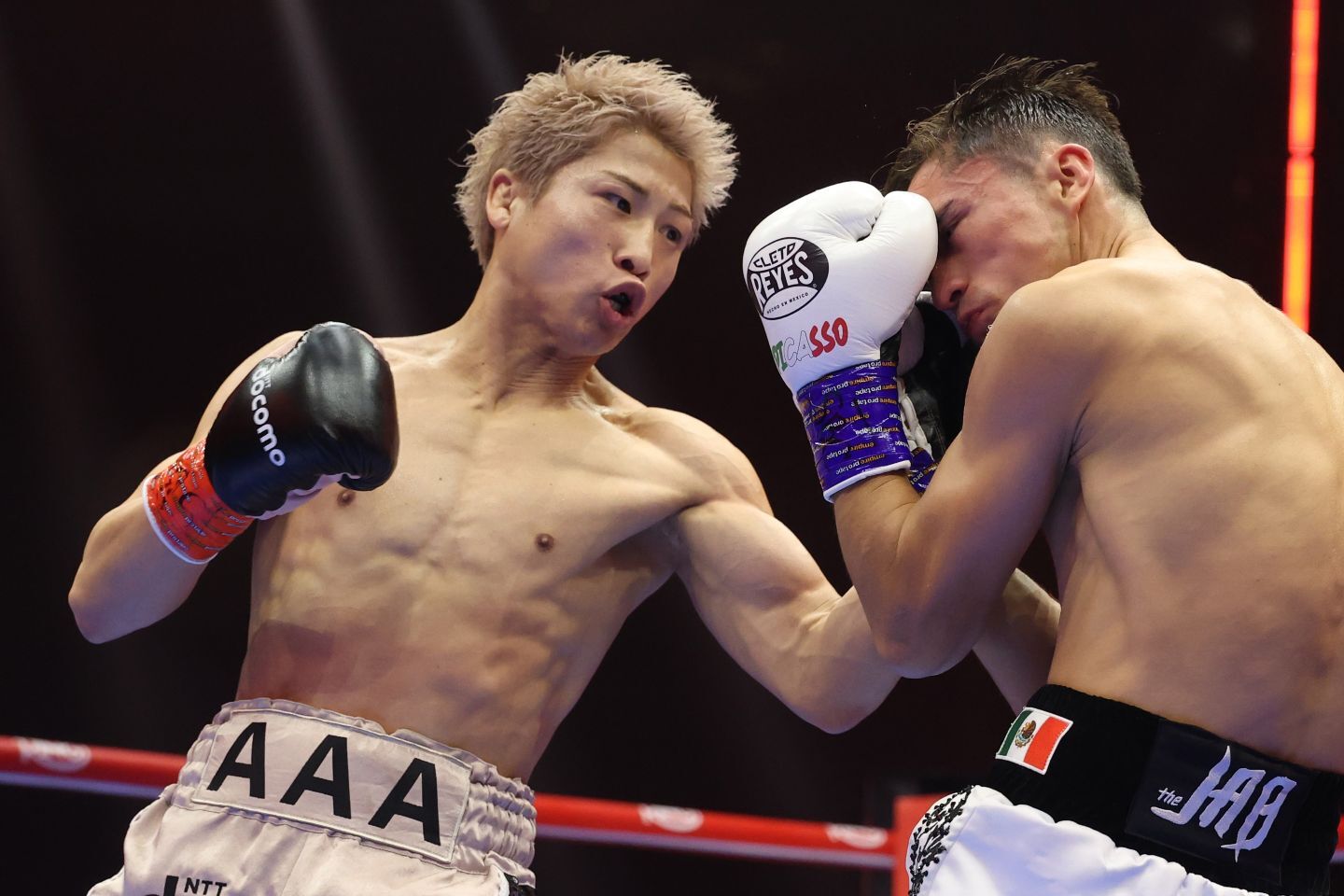 井上がピカソに判定勝ち。圧倒的な大差で勝利を掴んだ。(C) Getty Images