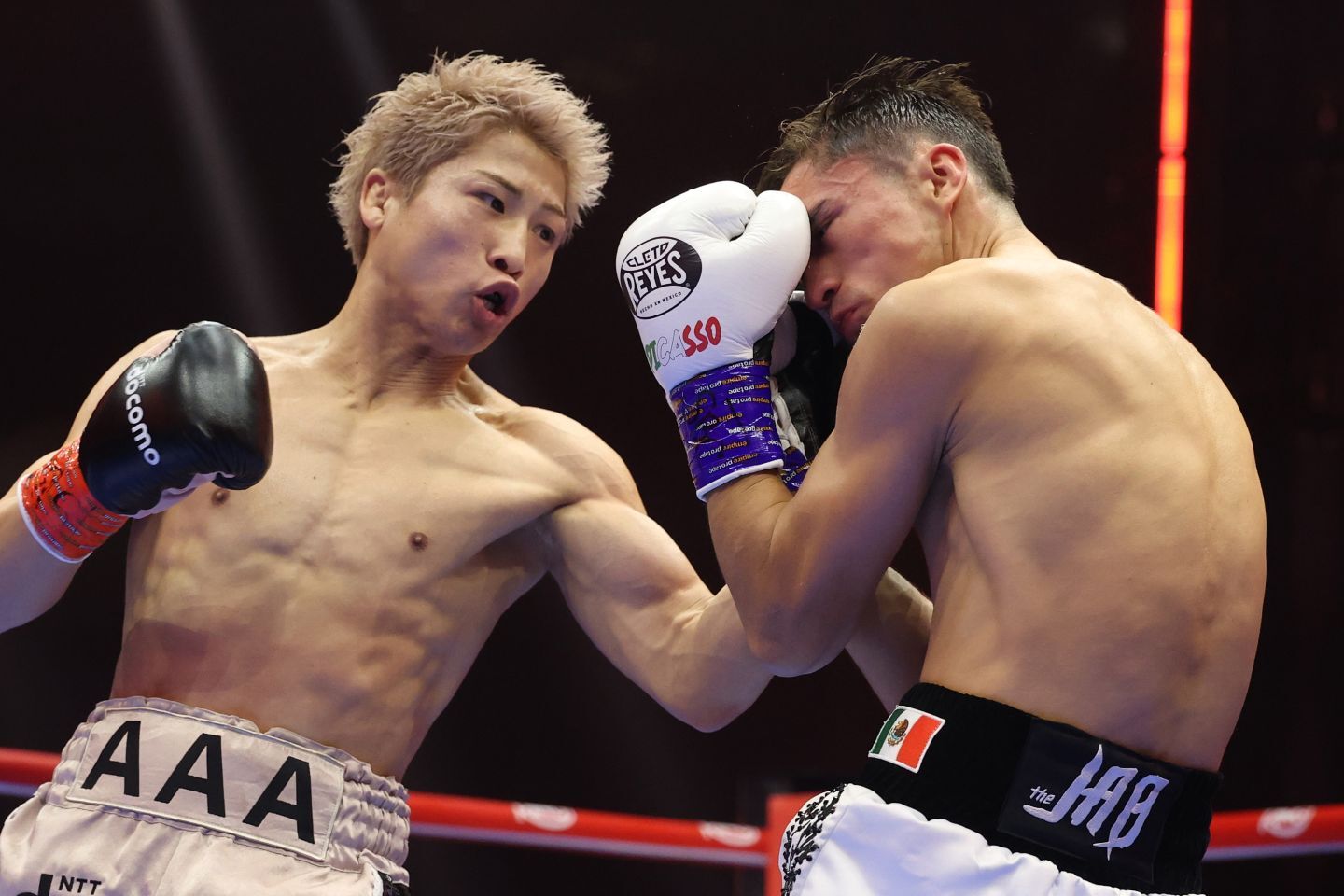 井上がピカソに大差をつけて３-０の判定勝ちを収めた。(C) Getty Imaegs