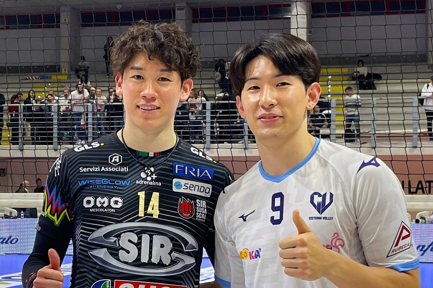 ペルージャの石川（左）とチステルナの垂水（右）。写真：佳子S.バディアーリ