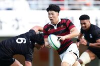 早稲田大のフルバック矢崎。日本代表でも頭角を現す有望株だ。写真：JRFU