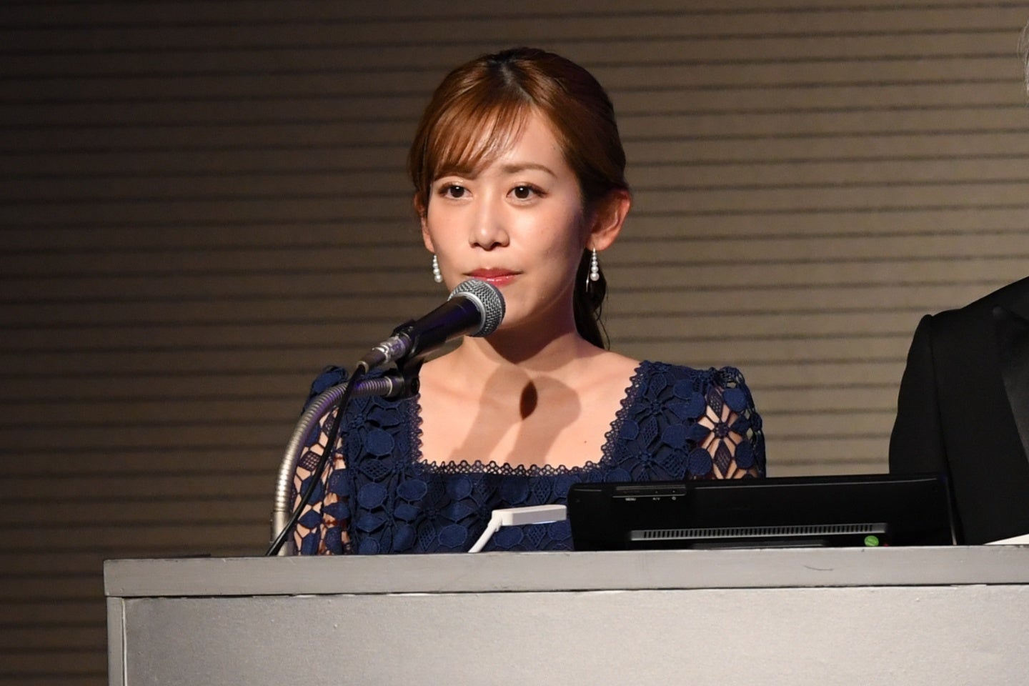 フリーアナウンサーの中川安奈さん。初のプロレス生観戦を報告した。写真：鈴木颯太朗