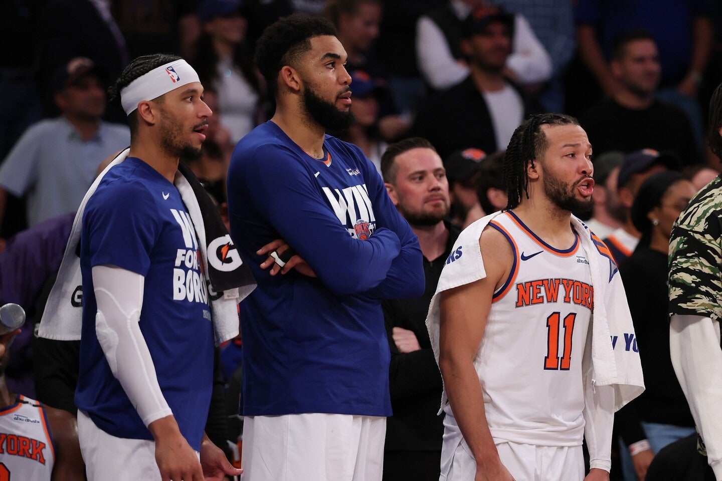 ブランソン(右)やタウンズ(中央)ら充実した戦力を誇るニックスだが、グリーンは「優勝レベルのロスターではない」と語った。(C)Getty Images