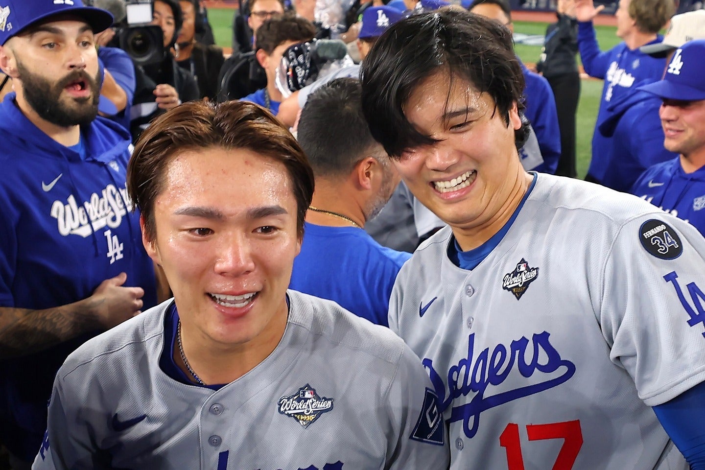 26年シーズンのサイ・ヤング賞候補として挙がった山本（左）と大谷（右）。(C)Getty Images