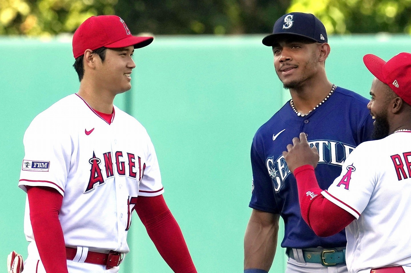 大谷（左）とのエピソードを明かしたロドリゲス（中央）。(C)Getty Images