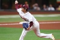 プロ入りから13年間過ごした楽天から、FA宣言を行使して巨人に加入する。写真：永島裕基