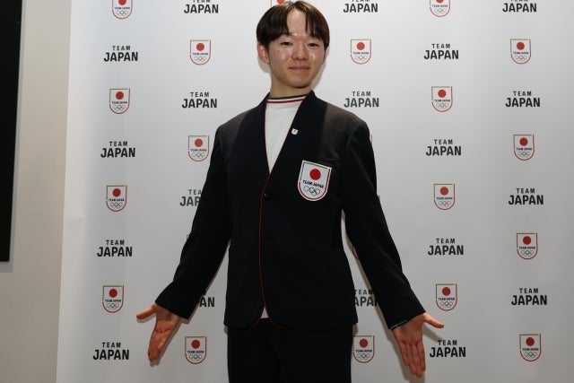 ミラノ・コルティナ五輪の壮行会後に取材に応じた鍵山。写真：滝川敏之