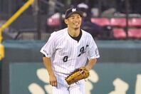 ロッテで活躍した荻野がチェコ球界に挑む。(C) THE DIGEST