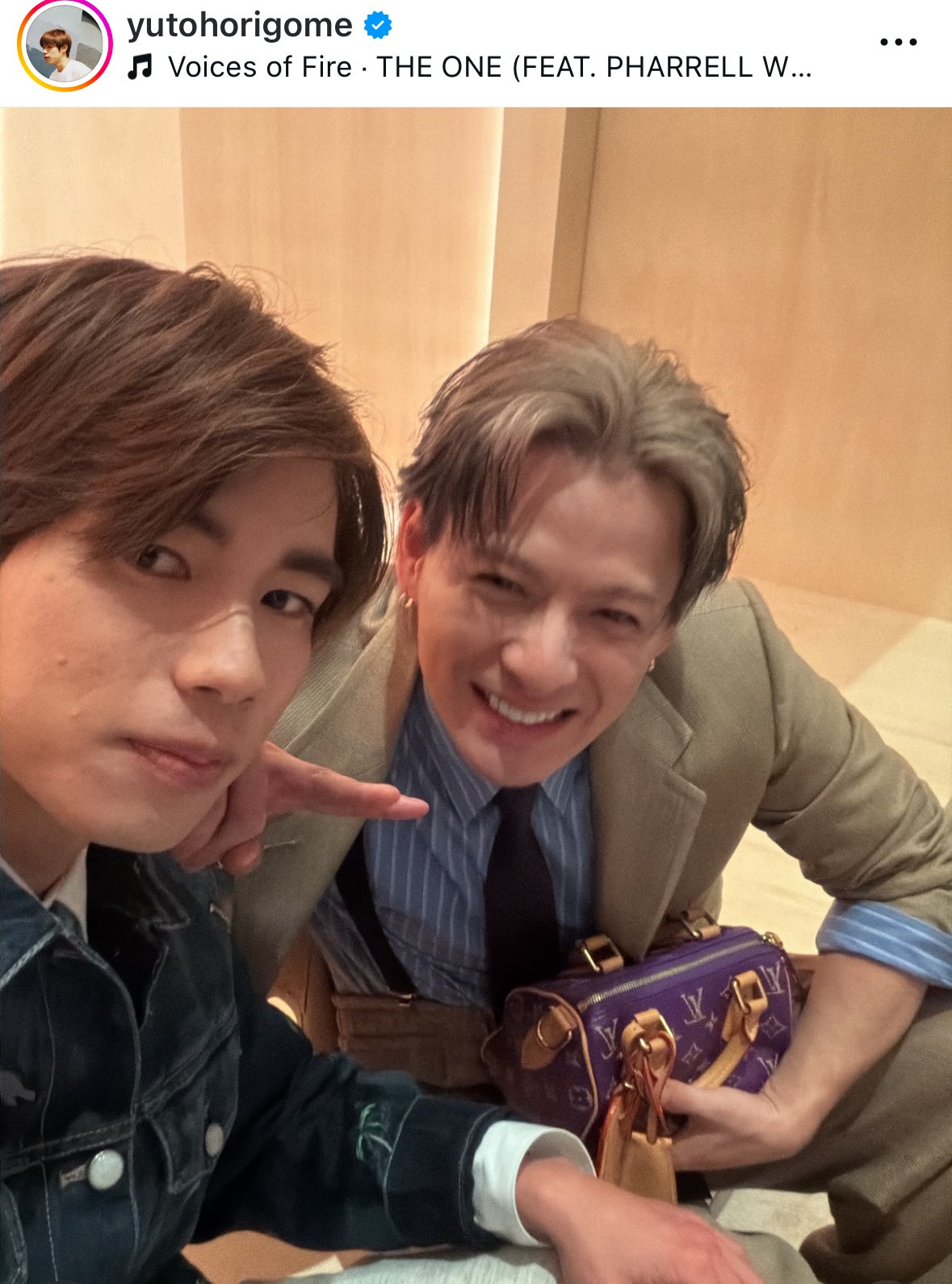 堀米が人気アイドルとの２S写真を公開した。写真：本人のSNS投稿のスクリーンショット（＠ yutohorigome）