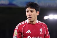 CLリーグフェーズ第８節カラバフ戦で奮闘を見せた遠藤。緊急出場ながら大勝に貢献した。(C) Getty Images