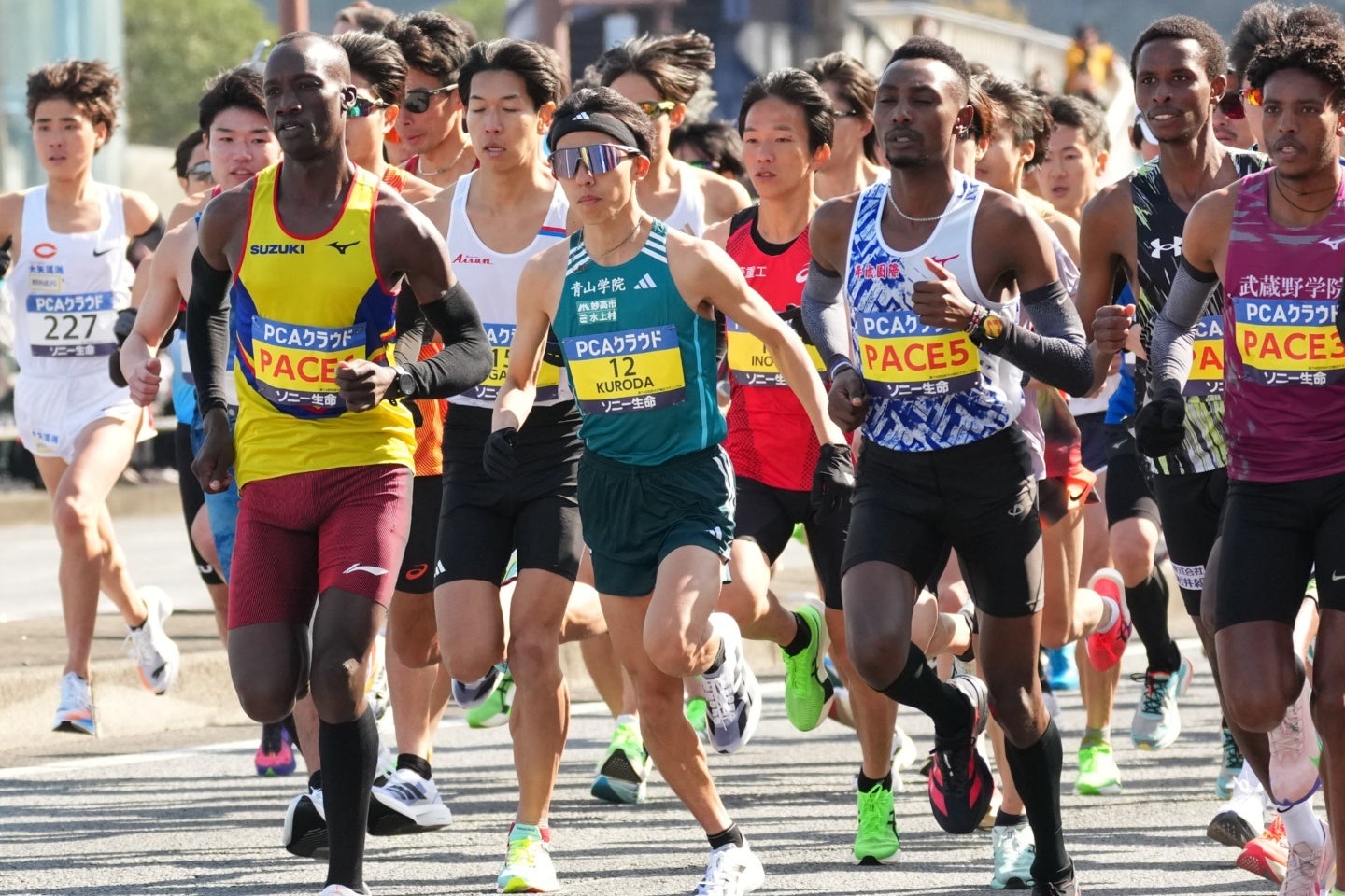 別府大分毎日マラソンで白バイに貼られたステッカーが注目を集めた。写真：アフロスポーツ