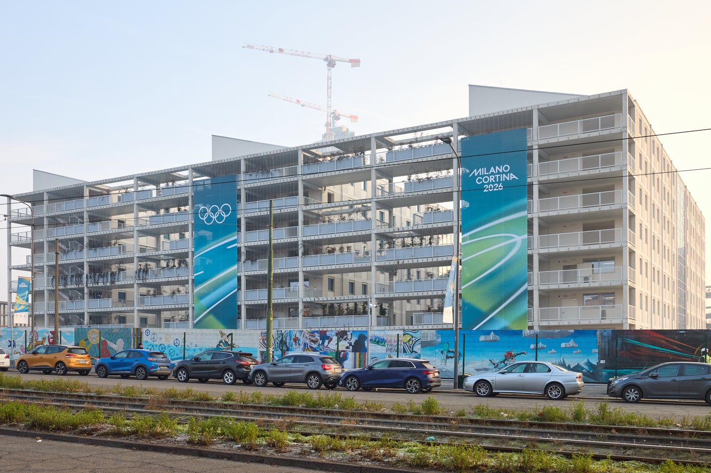 ミラノ五輪選手村の全景。(C)Getty Images