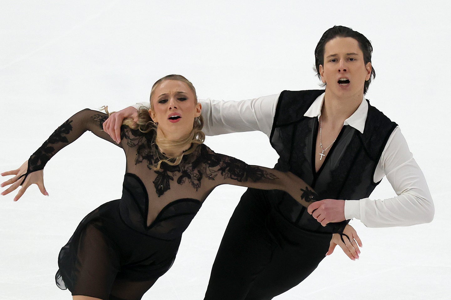 米国代表のアイスダンスペアのジンガス（左）とコレスニック（右）。(C)Getty Images