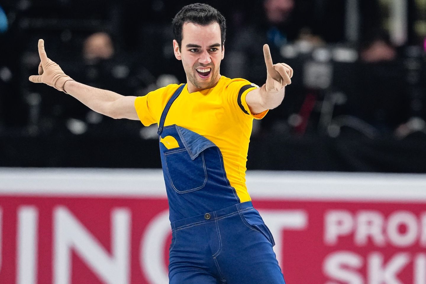 ２週間前のヨーロッパ選手権で「ミニオンズ」楽曲のSPを披露するグアリノサバテ。だが五輪本番での使用は許可されなかった。(C)Getty Images