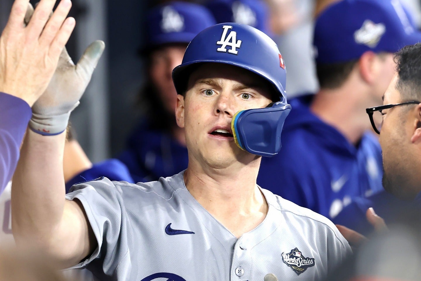 アビラ氏から「殿堂入りへの道を歩んでいる」との賛辞を受けたスミス。(C)Getty Images