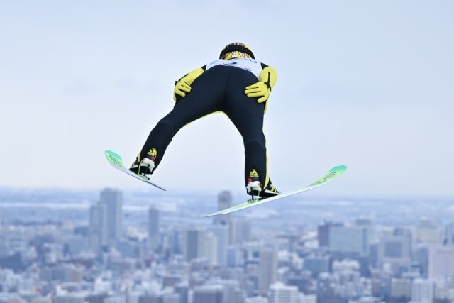 根拠のない噂は…」ジャンプスーツへの疑惑をFIS否定 局部への