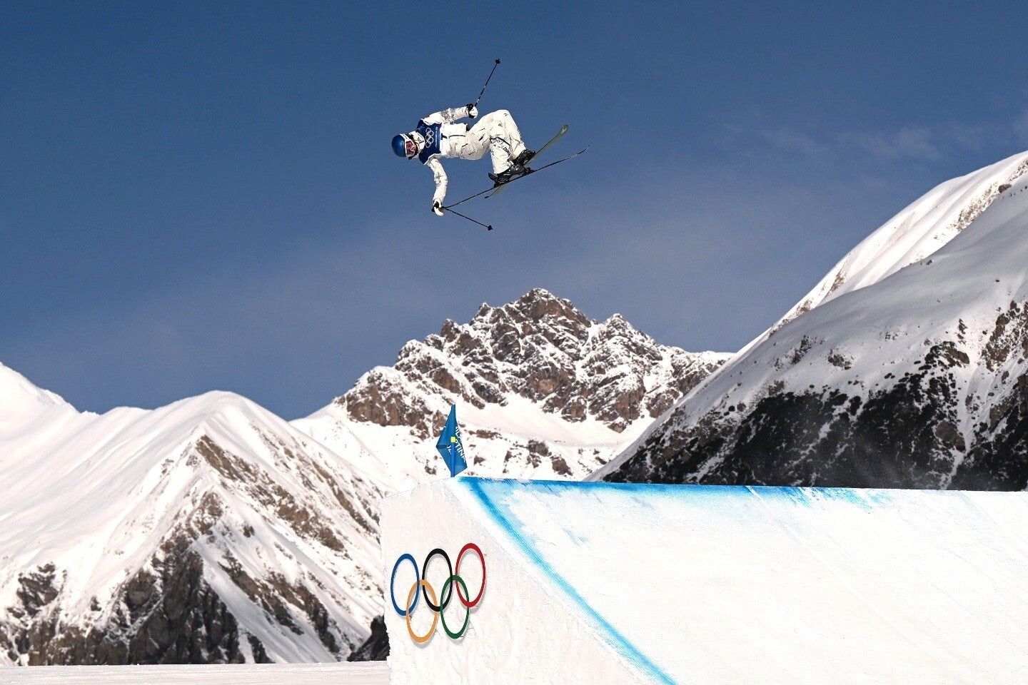 フリースタイルスキースロープスタイル中継で独特な機械音が流れた。(C) Getty Images