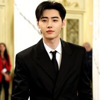 五輪開会式のレッドカーペットにも登場したソンフンさん。かつてはフィギュアスケートの韓国代表候補だった。(C)Getty Images