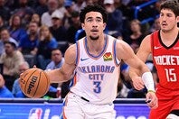 ダグノーHCとホルムグレンが新顔マケインを称賛した。(C)Getty Images