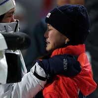 ４年前の悲劇を乗り越えて。高梨がメダルを獲得した。(C)Getty Images