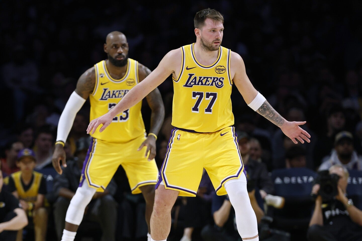 今季のレイカーズは、トレード期限に大きな動きを見せなかった。(C)Getty Images