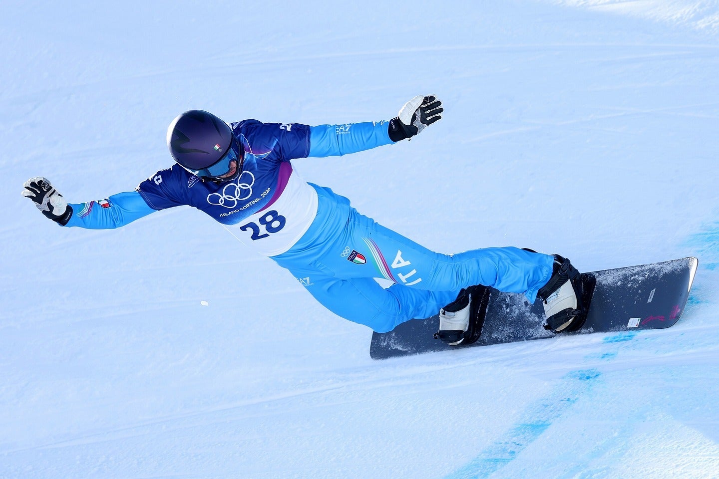 ４選手で争うスノボクロスで４位だったイタリア代表のフェラーリ。(C)Getty Images