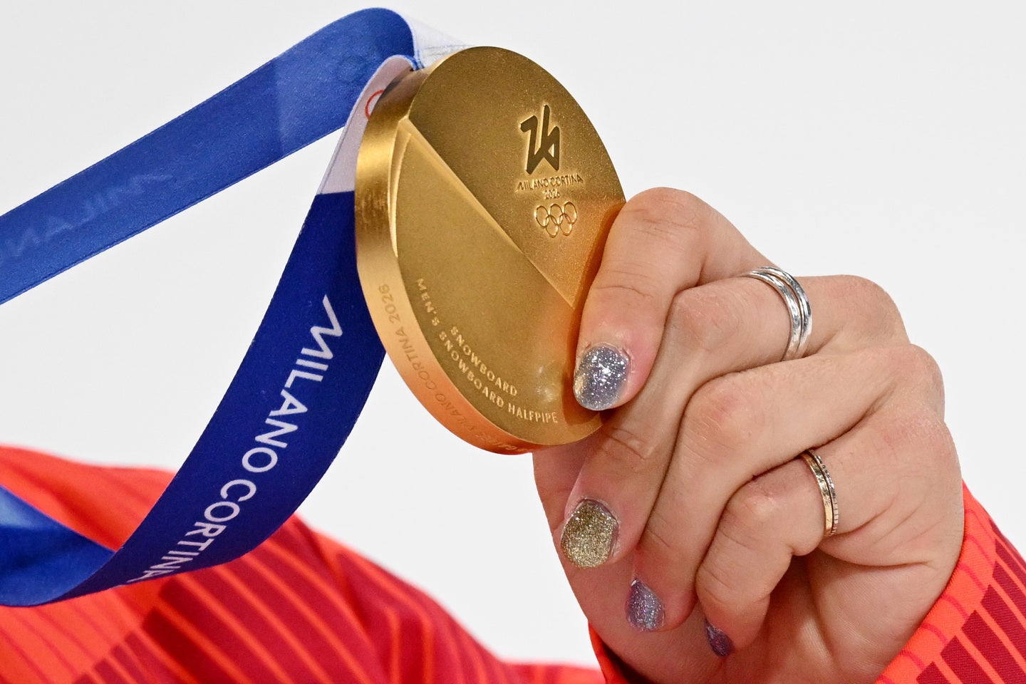 金メダルを獲得した戸塚。キラキラネイル姿も注目を集めた。(C)Getty Images