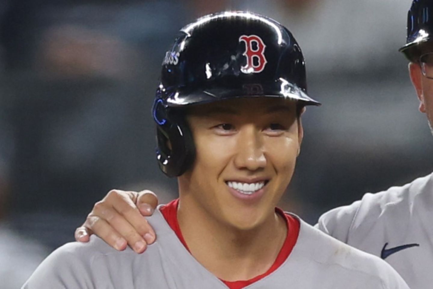 トレード報道への戸惑いを見せる吉田。(C) Getty Images