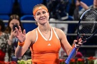 2019年9月のソウル大会（韓国）以来となるキャリア２度目のツアー優勝を飾った29歳のムチョバ。しかも四大大会に次ぐグレードを誇るWTA1000を制するのはこれが初めてだ。(C)Getty Images