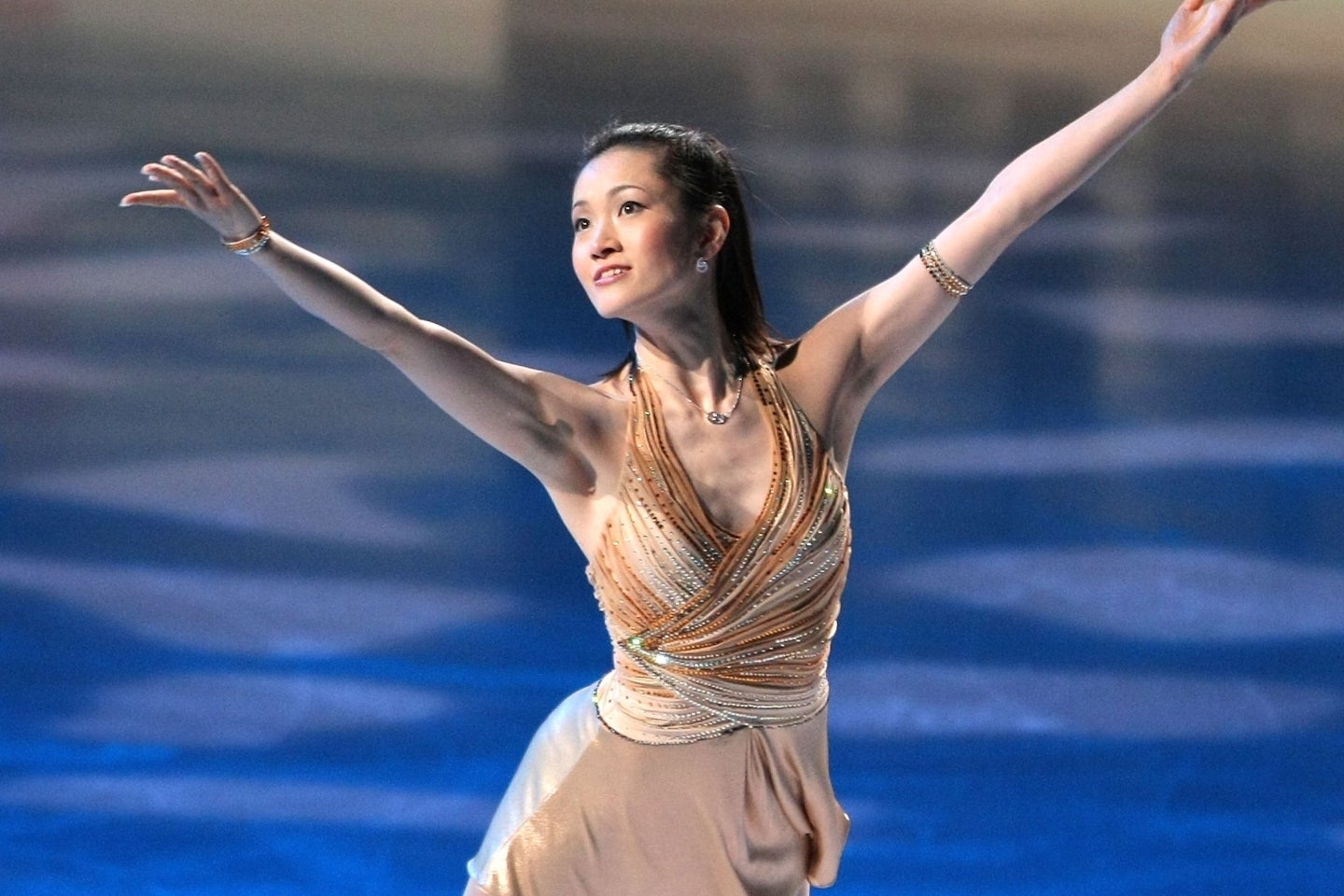 現地解説の荒川さんがミラノでの写真をアップした。(C)Getty Images