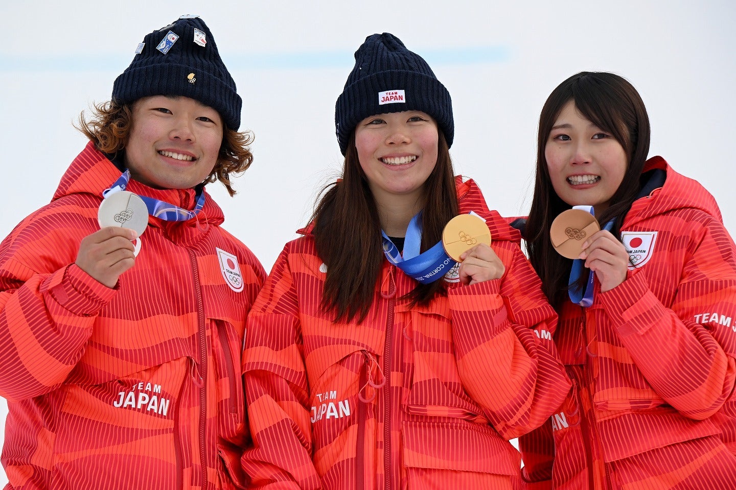 男女で金４個を含むメダル９個をもたらしたスノーボード日本代表の選手ら。(C)Getty Images