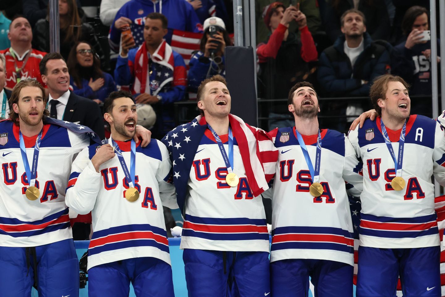 46年ぶりの悲願を達成したアイスホッケー米国代表。試合後の“反応”が問題視された。(C) Getty Images