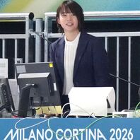 五輪初解説に臨んだ高木菜那さん。温かみある口調と明快な言葉選びで好評を博した。写真：産経新聞社