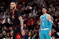 NBAでロンゾ(左)とラメロ(右)の兄弟共闘が実現する日は来るのか。(C)Getty Images