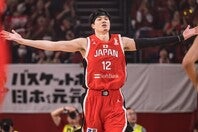 要所で攻守に輝きを放った渡邊。日本を勝利に導いた。(C)FIBA