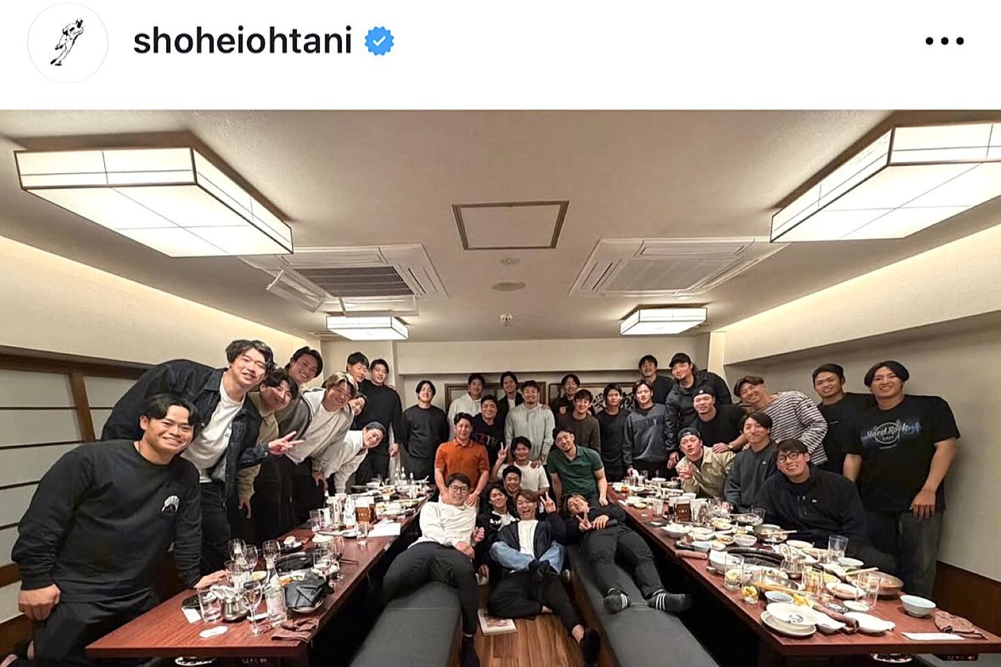やはり今回も開催された侍ジャパンの決起集会。総勢35名の大宴会となった。写真：公式インスタグラム（@shoheiohtani）のスクリーンショット