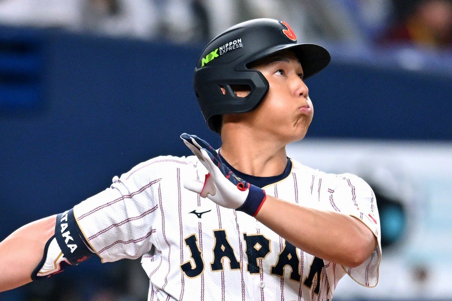 推定126.5ｍ弾を放った侍ジャパンの吉田正尚。(C)Getty Images