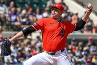 英国戦の１試合限定で登板するスクーバル。今回はその“投球数”も明らかとなった。(C)REUTERS/AFLO