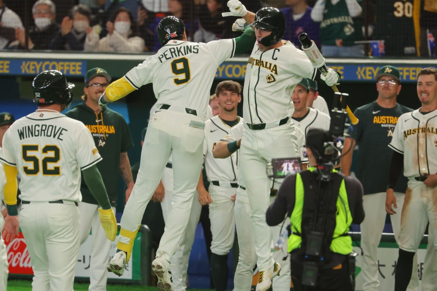 wbc 開幕 戦