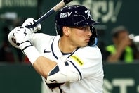 チェコに11対４で快勝した韓国。ヒューストン・アストロズに所属するウィットコムが２本のアーチを描いた。(C)Getty Images