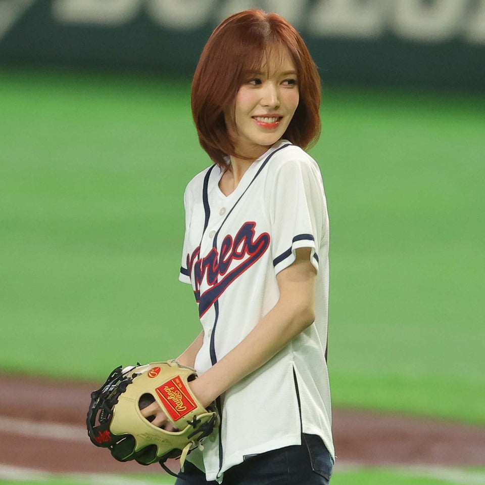 韓国対チェコ戦で始球式を務めたWENDYさん。写真：梅月智史（THE DIGEST写真部）