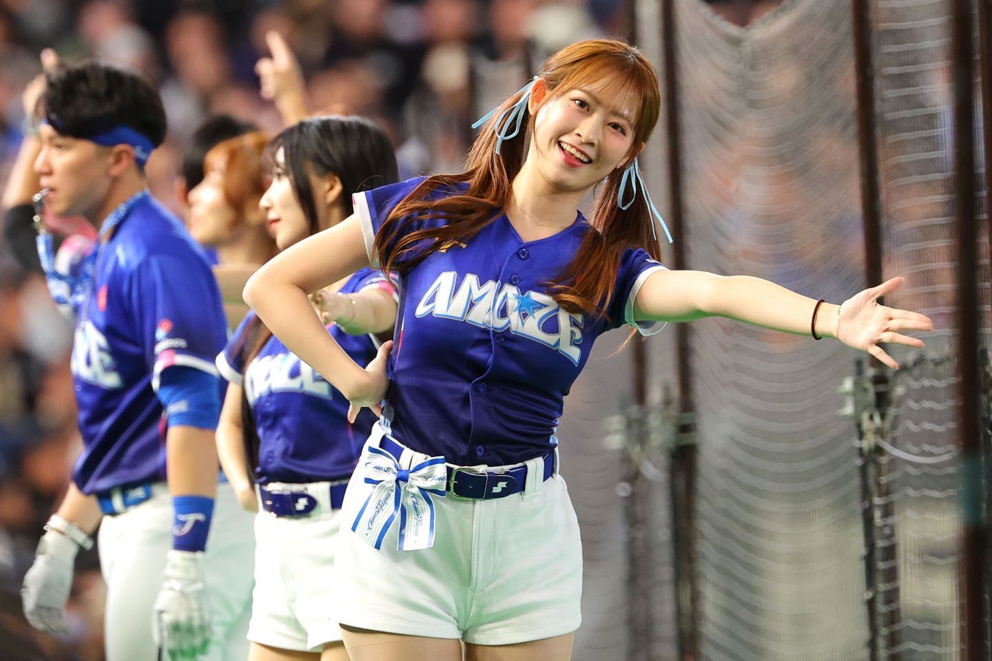 初戦の豪州戦で脚光を浴びた台湾チア軍団。日本戦は外野席から声援を送っている。写真：梅月智史（THE DIGEST写真部）