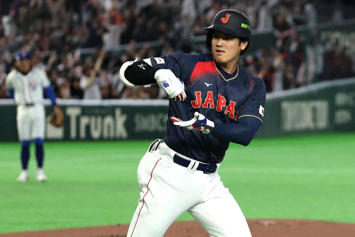 いきなりひとりで５打点を叩き出した大谷。台湾投手陣を恐怖に陥れた。(C)REUTERS/AFLO