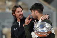 大成功を収めたアルカラス（右）とフェレーロ氏（左）のタッグだが、思わぬ結末を迎えた。（C）Getty images