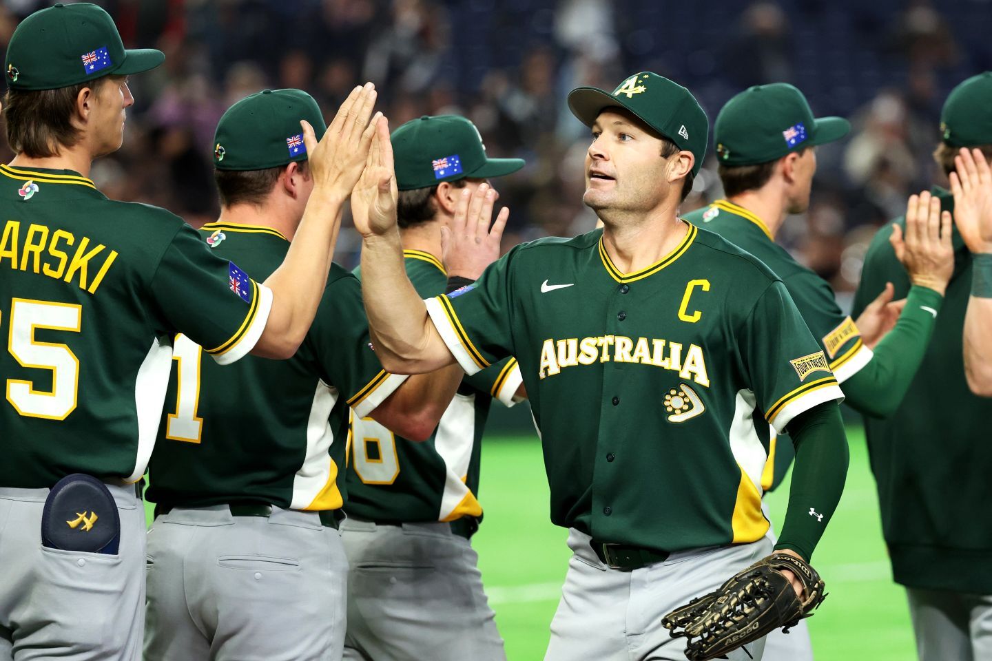 主将として豪州代表を束ねるケネリー。“勝利の女神”も再来日を果たしている。(C)Getty Images