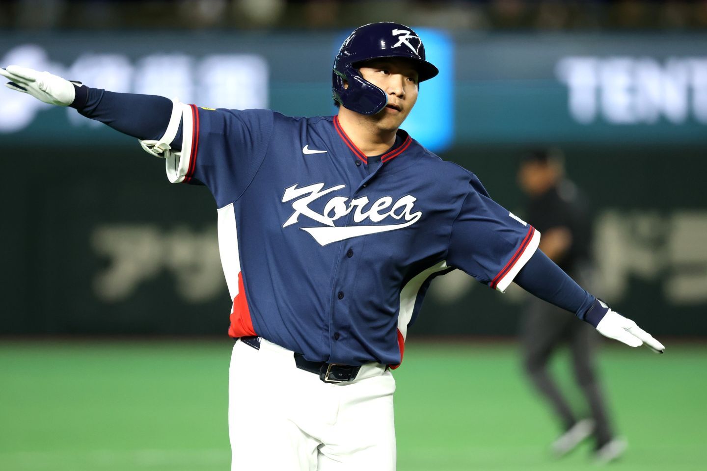 韓国を８強に導く救世主となったムン・ボギョン。だが台湾ではまさかの疑惑浮上で非難の対象…。(C)Getty Images